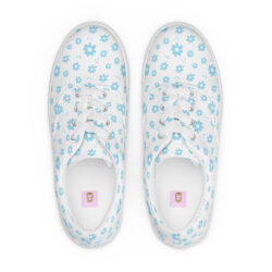 Women’s lace-up canvas shoes