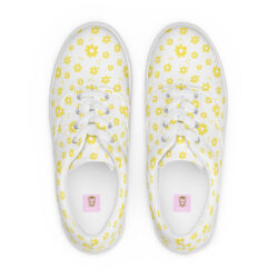 Women’s lace-up canvas shoes